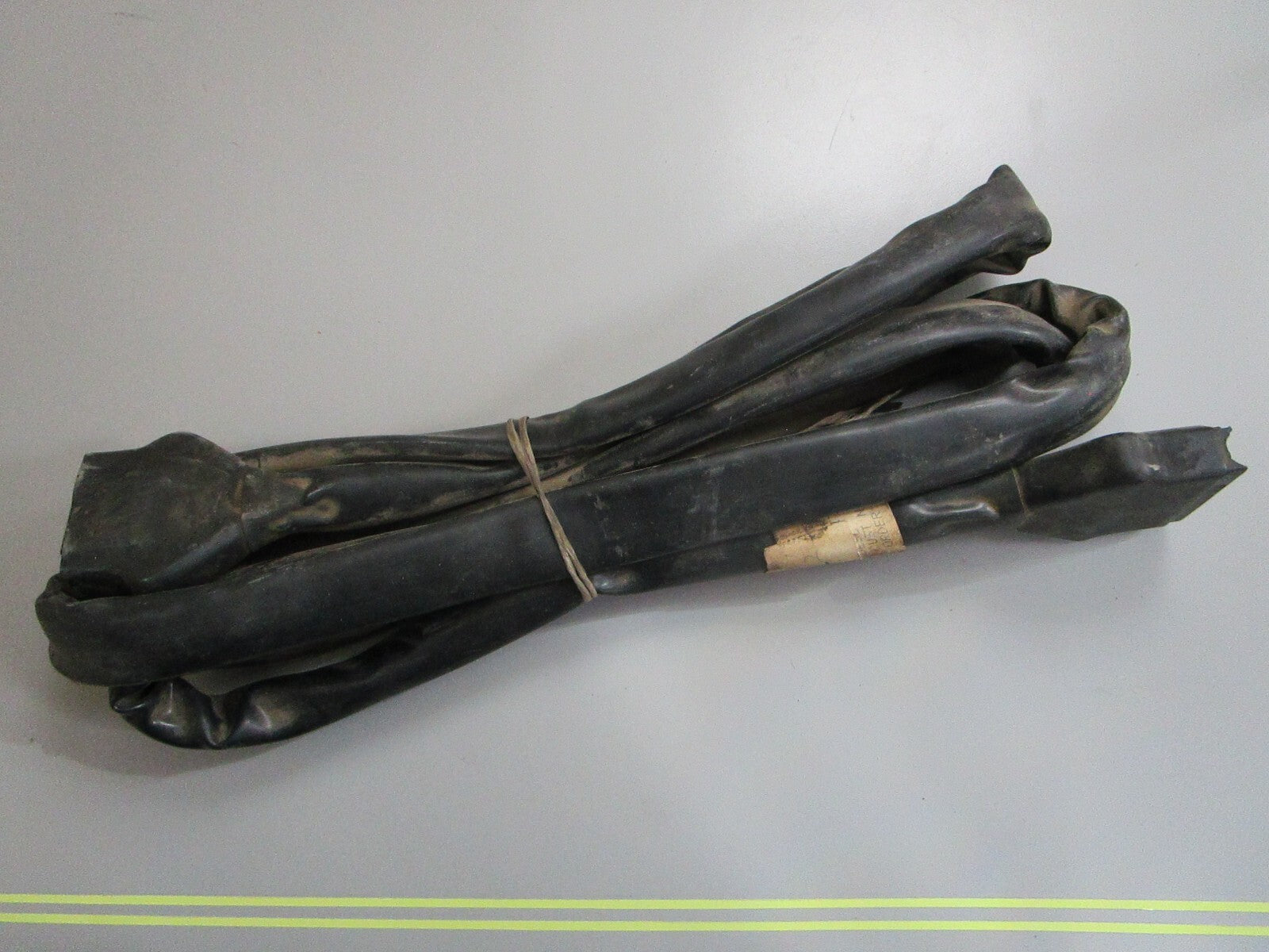 *NEW OEM* 0820 Volvo Penta 8' Cable Block 825738