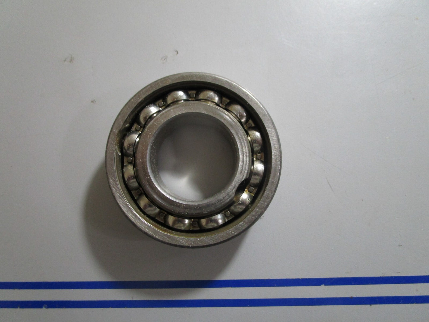 *NEW OEM* 0810 OMC Johnson Evinrude Bearing 379130 0379130 *Missing Shim*