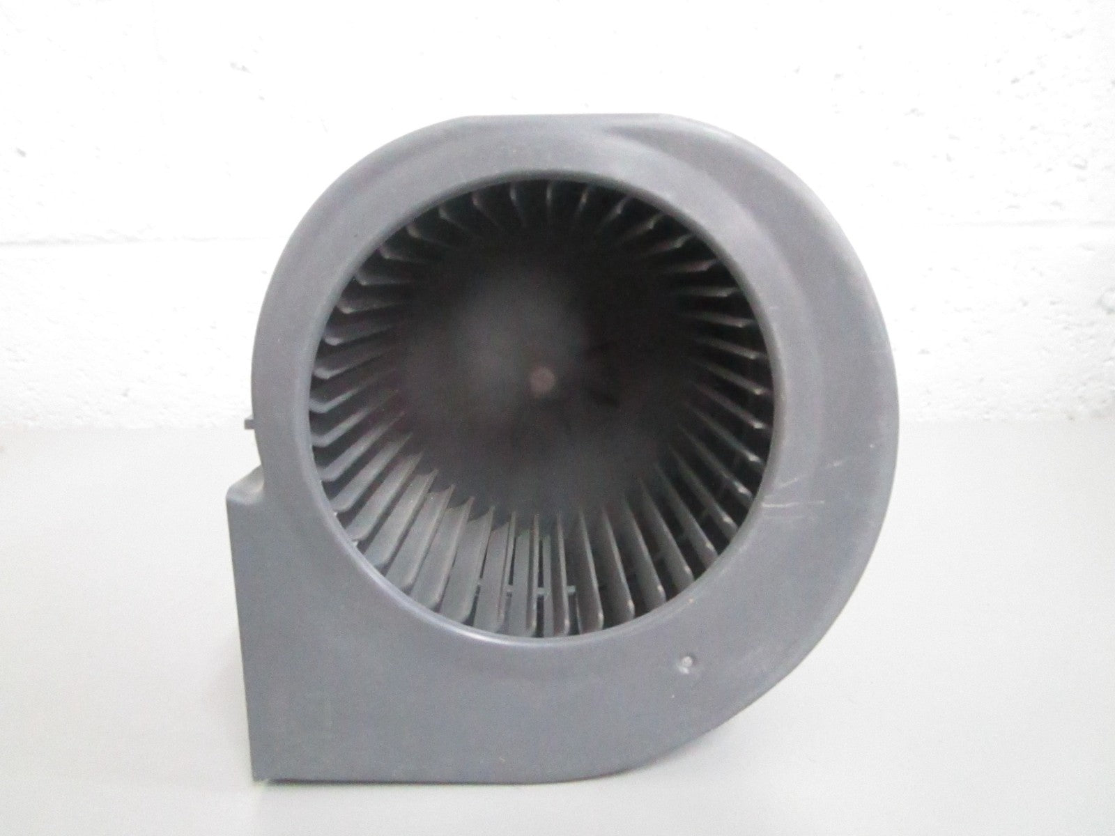 Whirlpool NEW OEM Microwave Hood Combo Vent Fan Motor W11409094 300 CFM NOS 0820