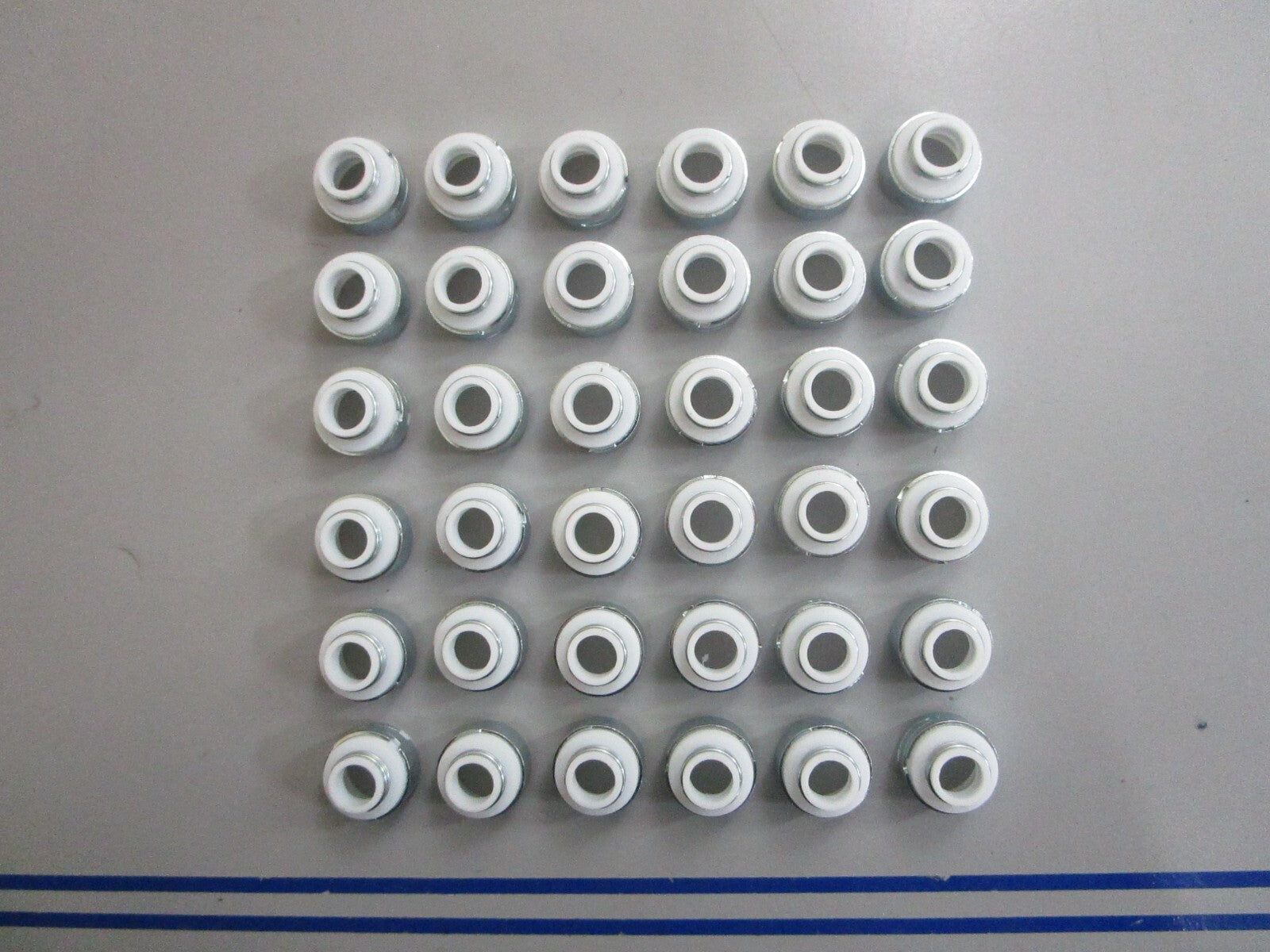 *NEW OEM* (LOT OF 36) 0820 Pioneer Teflon Oil Seal 0S-1046-100