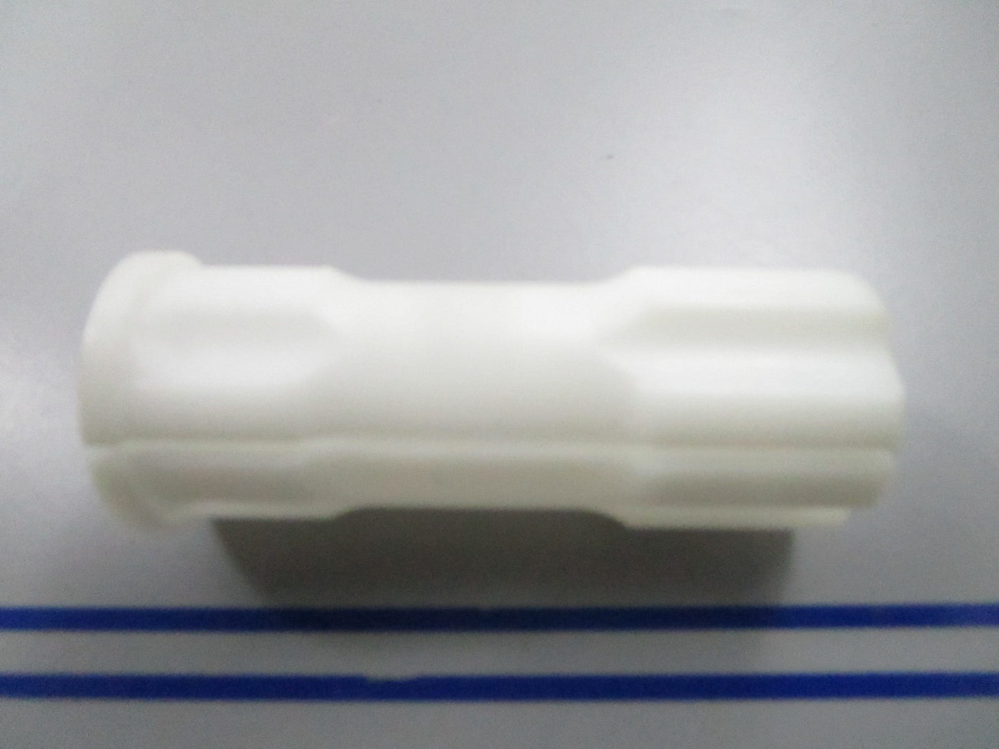 *NEW OEM* 0810 Honda Pipe Guide 51502-045-670