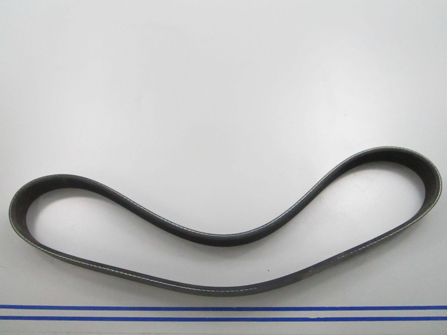 NEW K060355 Gates Micro-V Serpentine Belt 0810