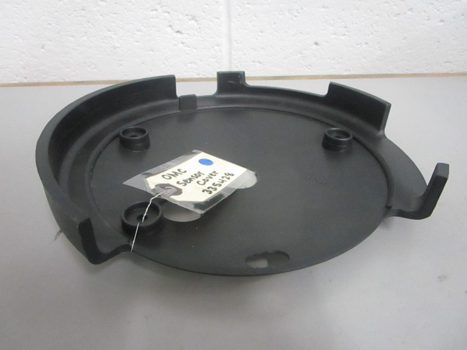 NEW OEM 335428 0335428 OMC Johnson Evinrude Sensor Cover 0820