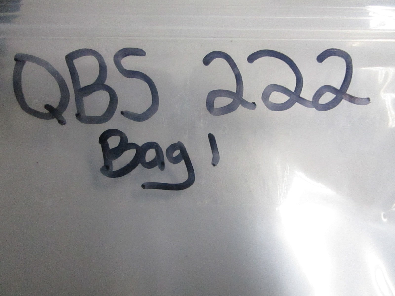 *NEW OEM* 0810 Suzuki Carburetor Float 13250-98310