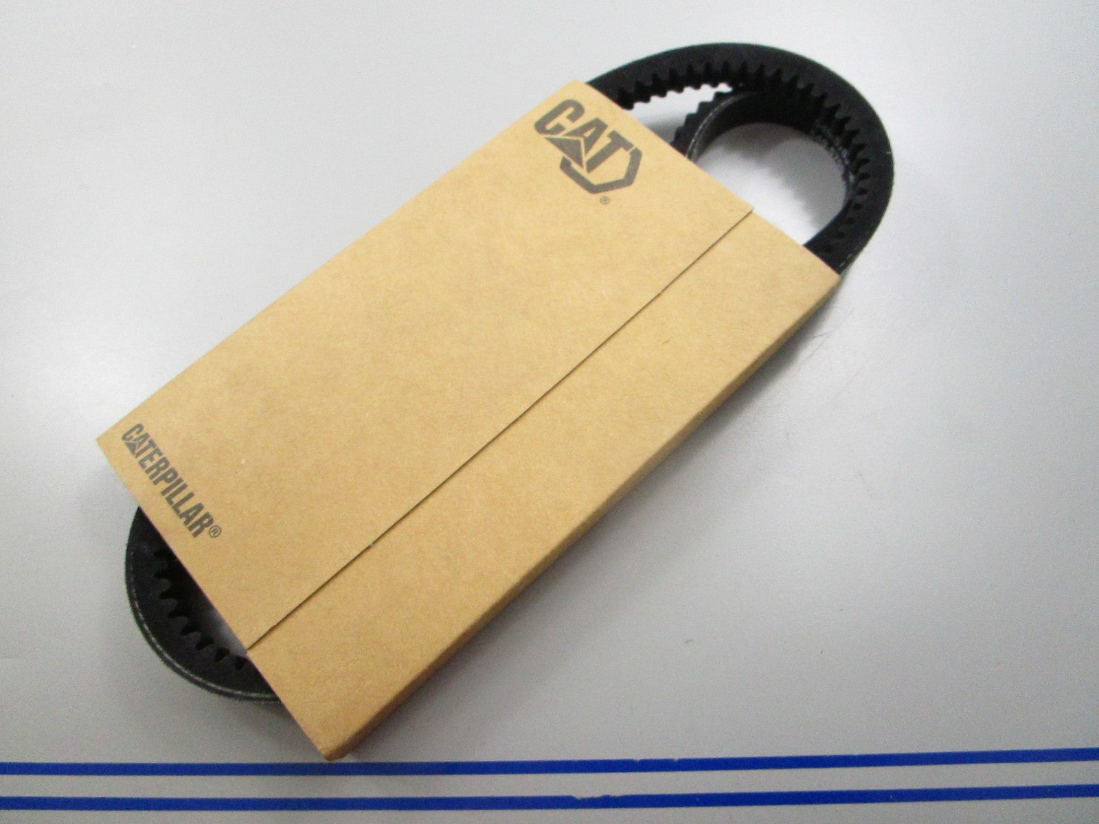 *NEW OEM* 0810 CAT V-Belt 548-5700