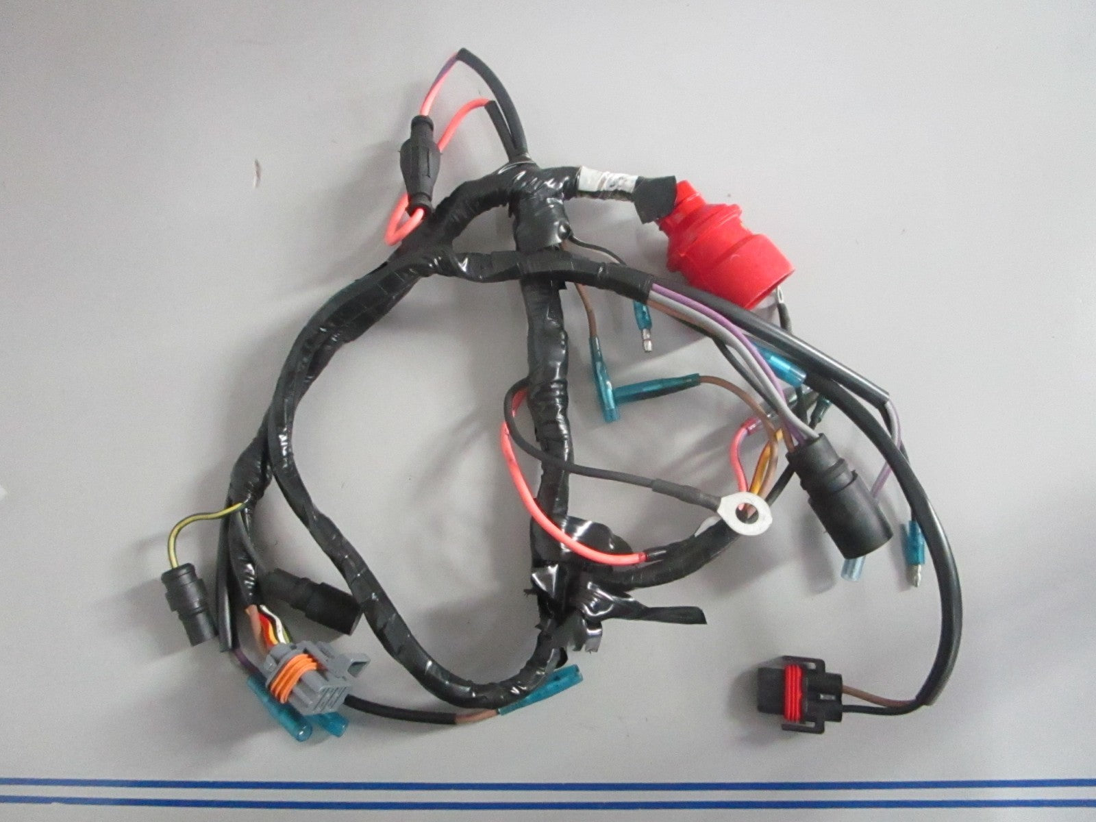 NEW OEM 585240 0585240 OMC Johnson Evinrude Wire Harness 0820