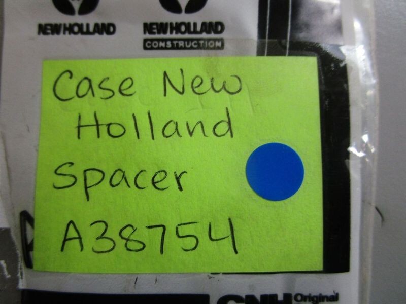 *NEW OEM* 0770 Case New Holland Spacer A38754