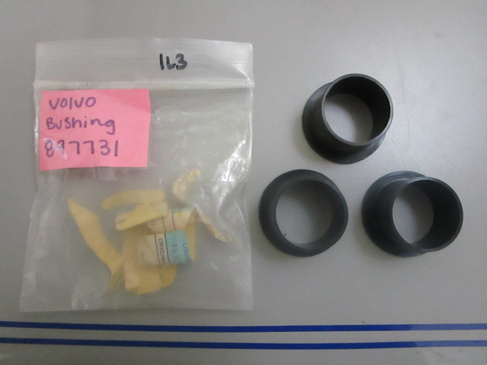 *NEW OEM* (LOT OF 3) 0810 Volvo Penta Bushing 897731
