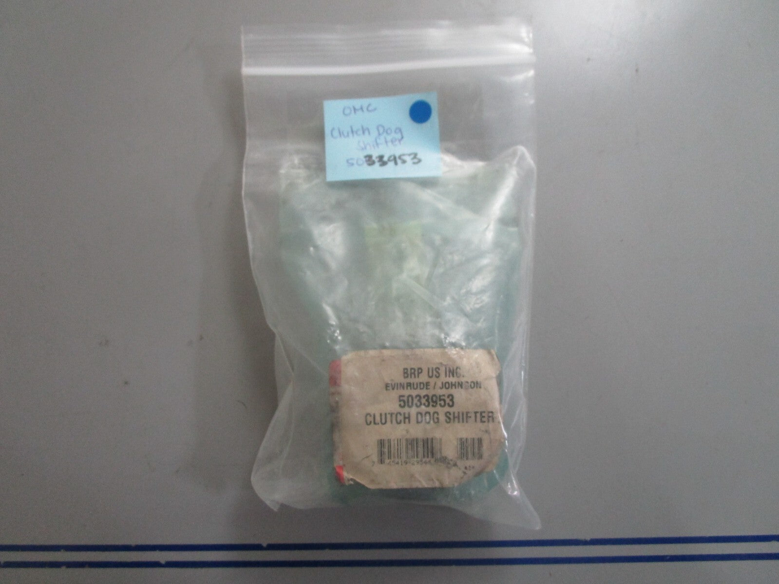 *NEW OEM* 0810 OMC Johnson Evinrude Clutch Dog Shifter 5033953
