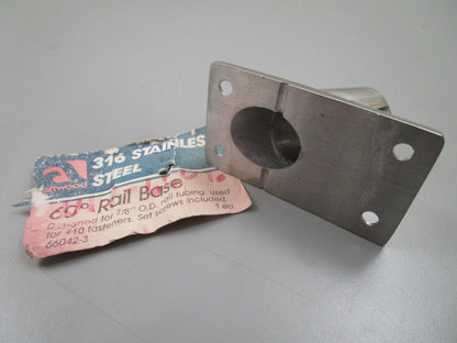*NEW* 0810 Attwood Stainless Rail Base 7/8" 60 Degree 66042-3