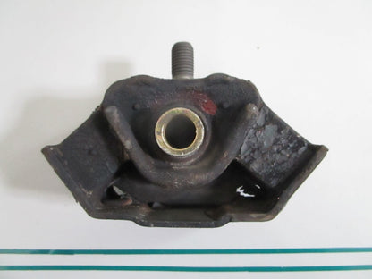 NEW OEM 123402018 Mercedes-Benz Transmission Mount 0820