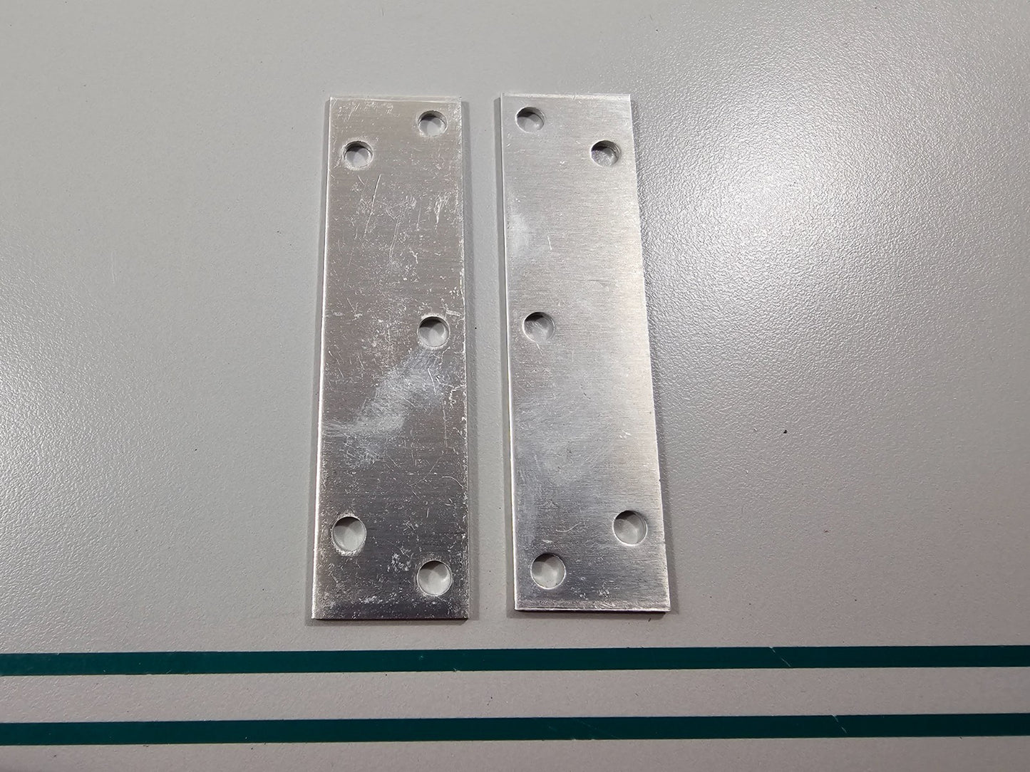 NEW OEM (LOT OF 2) 5211722 Polaris Backer Plate 0810