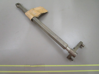 *NEW OEM* 0810 OMC Johnson Evinrude Shaft 377286 0377286