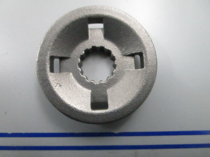 *NEW OEM* 0810 OMC Johnson Evinrude Spacer 5030925