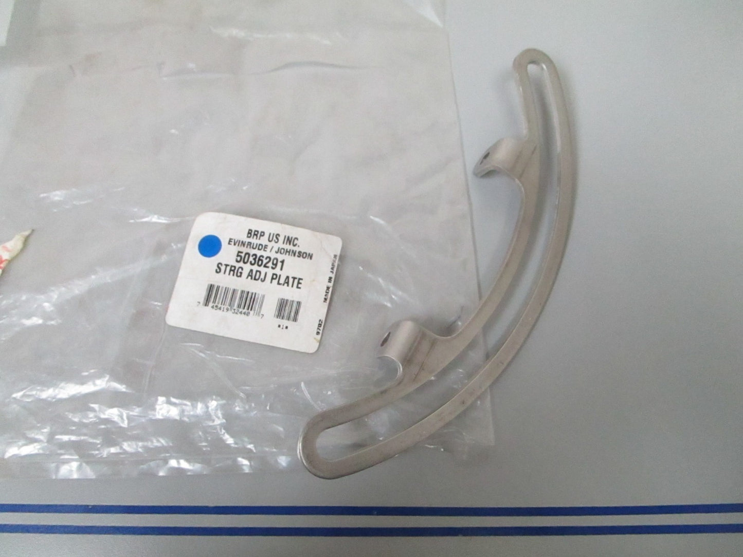 *NEW OEM* 0720 OMC Johnson Evinrude Steering Adjust Plate 5036291