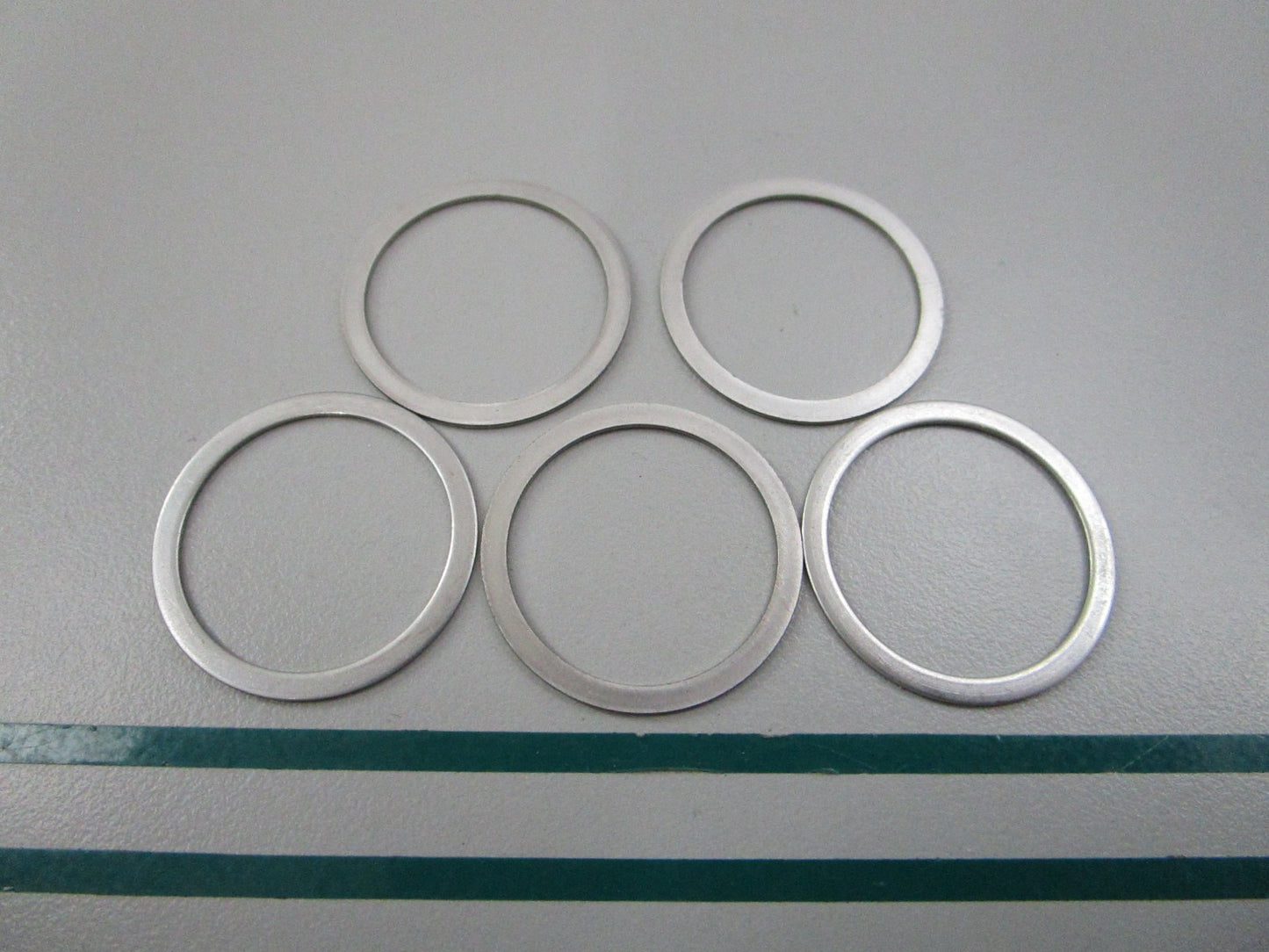 NEW OEM (LOT OF 5) 90201-22M01-00 Yamaha Plate Washer 0810