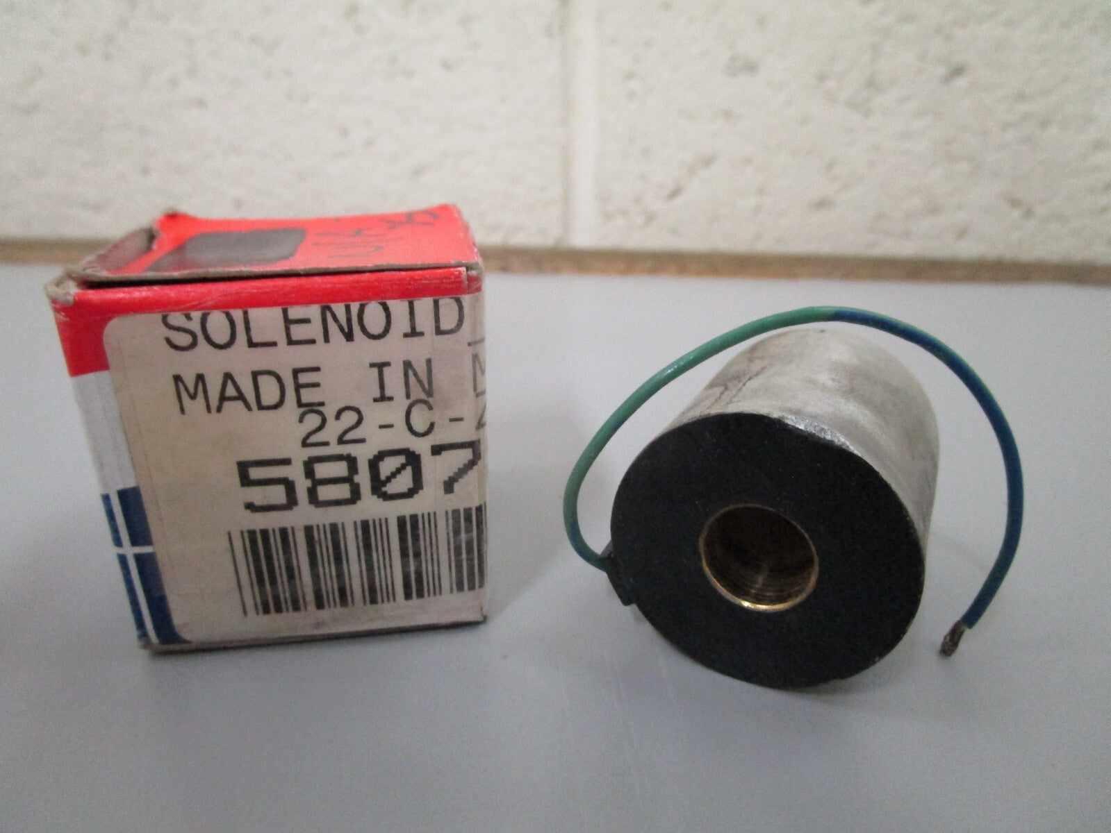 *NEW OEM* 0810 OMC Johnson Evinrude Solenoid Assembly 580781 0580781