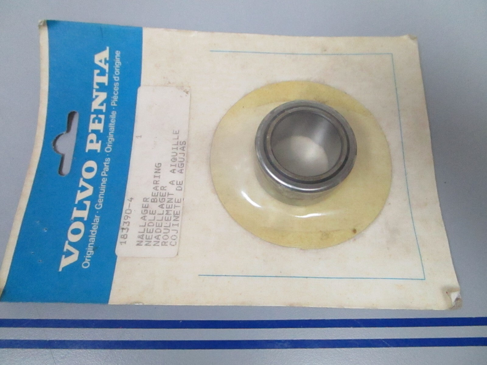 *NEW OEM* 0810 Volvo Penta Needle Bearing 183390-4 183390