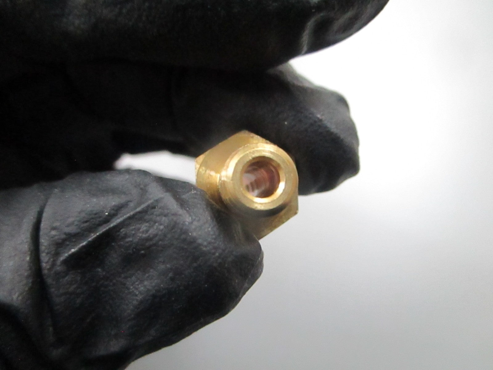 *NEW OEM* 0810 OMC Johnson Evinrude Nipple 343479 0343479