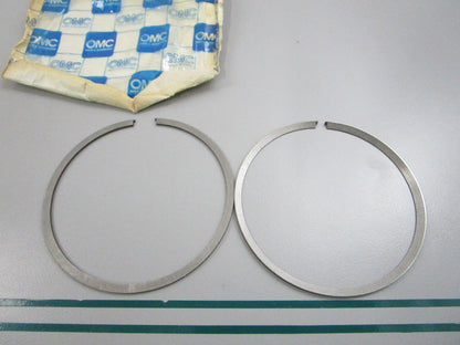 NEW OEM 385666 0385666 OMC Johnson Evinrude 2 Piston Ring Set 0810