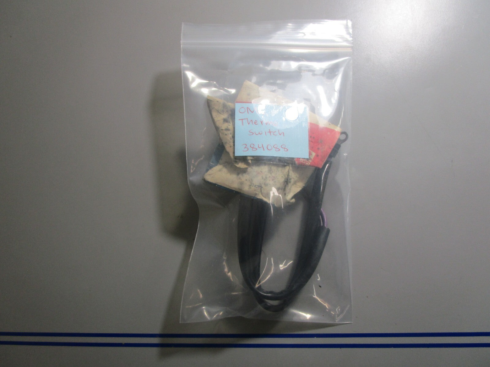 *NEW OEM* 0810 OMC Johnson Evinrude Thermo Switch 384088 0384088