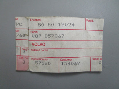 *NEW OEM* 0820 Volvo Penta T-Nipple 857067