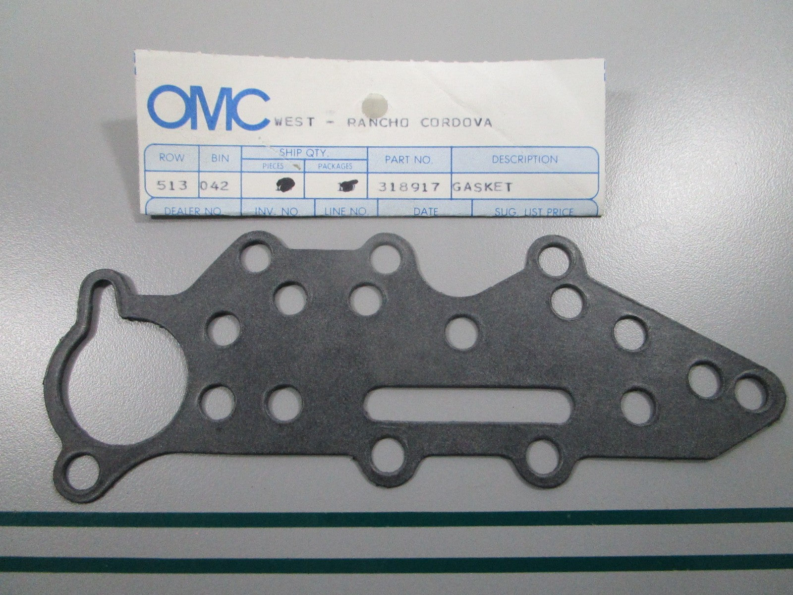 NEW OEM 318917 0318917 OMC Johnson Evinrude Gasket 0810