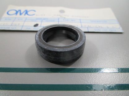 NEW OEM 312389 0312389 OMC Johnson Evinrude Oil Seal 0810