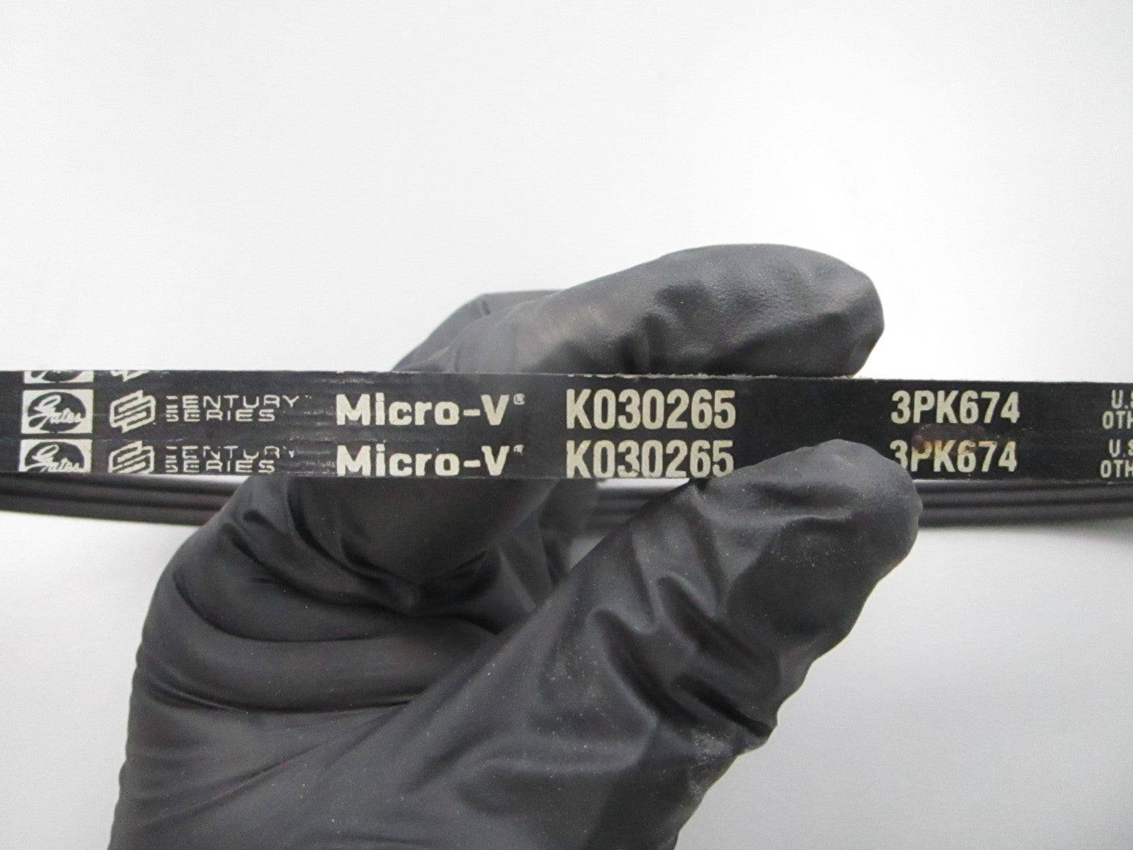 NEW K030265 Gates Micro-V Serpentine Belt 0810