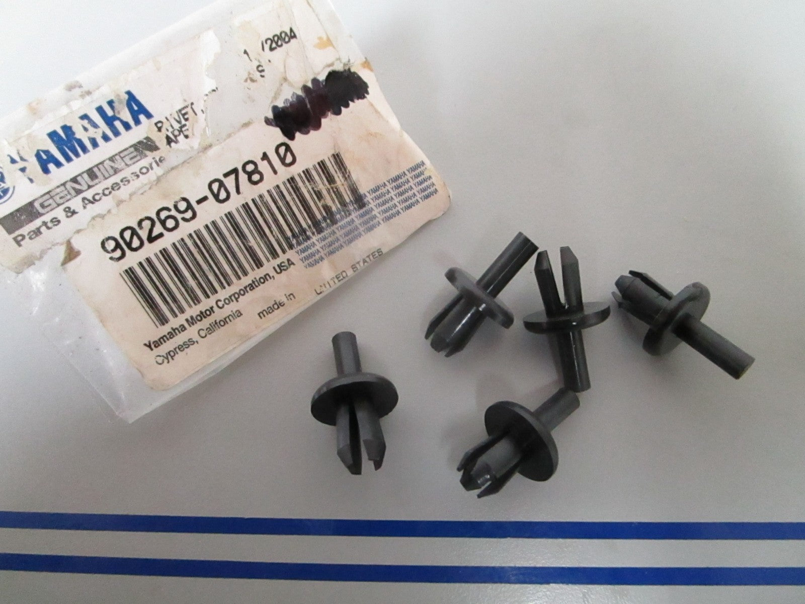 NEW OEM (LOT OF 5) 90269-07810-00 Yamaha Rivet 0810