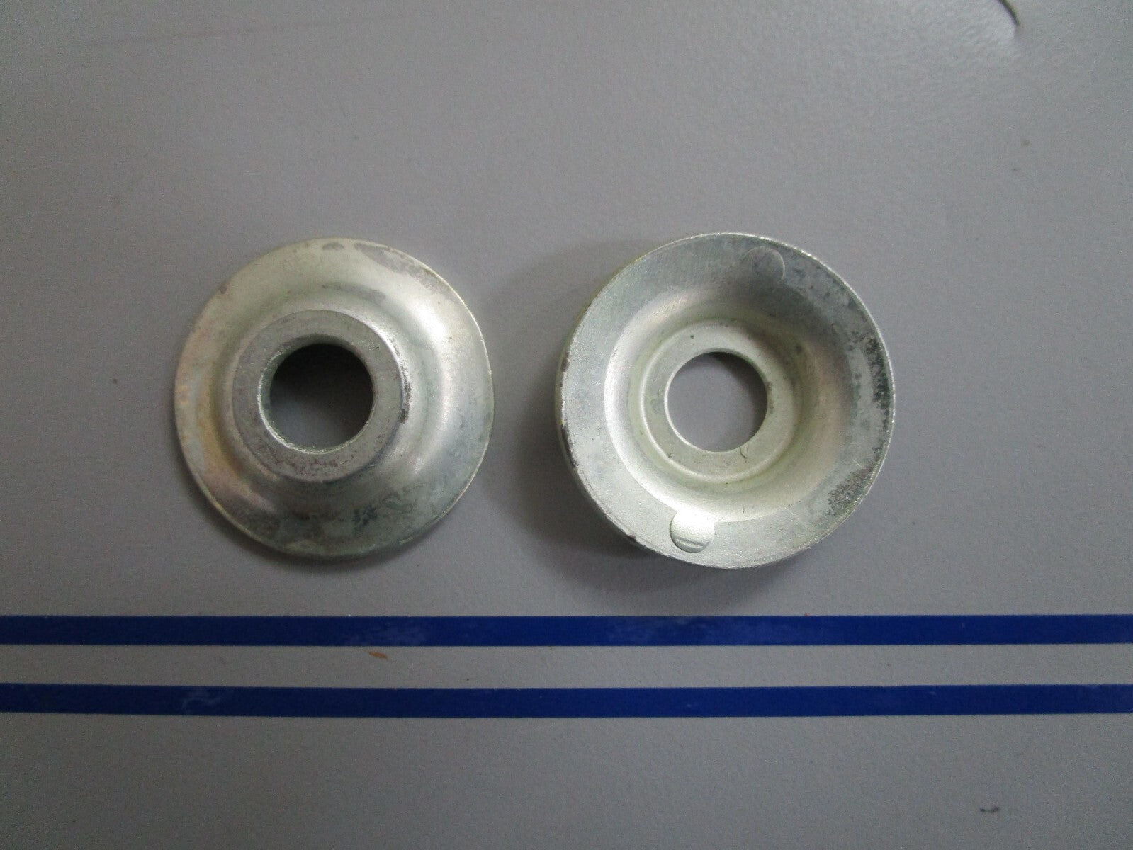 *NEW OEM* (LOT OF 2) 0770 OMC Johnson Evinrude Swivel Plate 310938 0310938