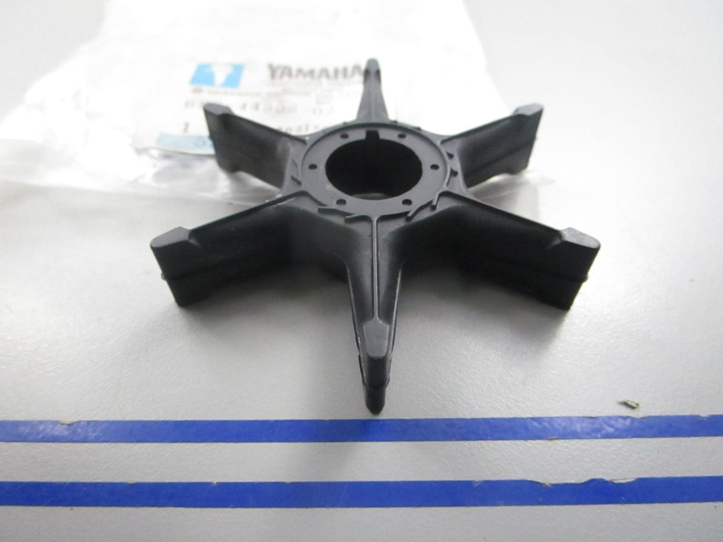 NEW OEM 689-44352-02-00 Yamaha Impeller 0810