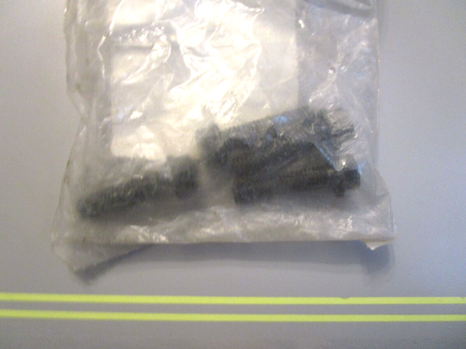 *NEW OEM* 0750 OMC Johnson Evinrude EXHAUST ATTACH KIT 3853916