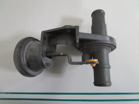 NEW OEM 1078300584 Mercedes-Benz Heater Valve 0820
