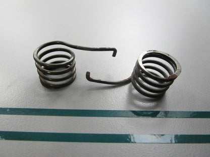 NEW OEM (LOT OF 2) 18152-90000 Suzuki Spring 0810