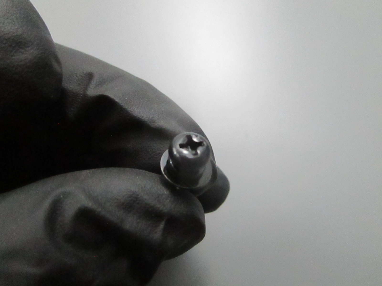 *NEW OEM* 0810 Harley Davidson Anti-Rattle Screw 45800-04