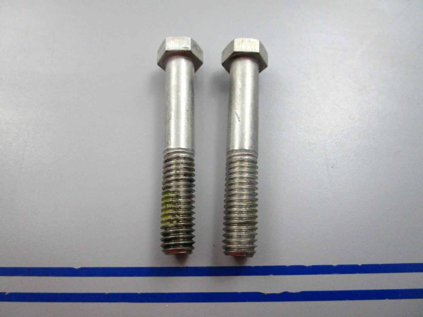 NEW OEM (LOT OF 2) 328078 0328078 OMC Johnson Evinrude Screw 0810