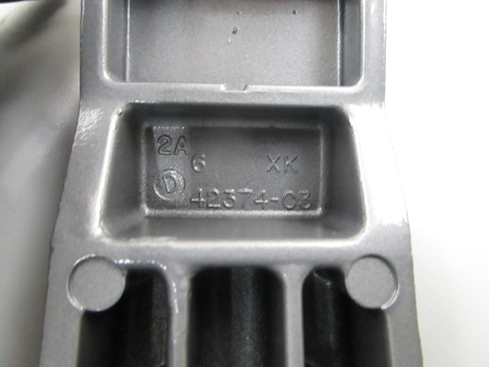 *NEW OEM* 0810 Mercury Quicksilver Gray Cover Mount 42374F 5