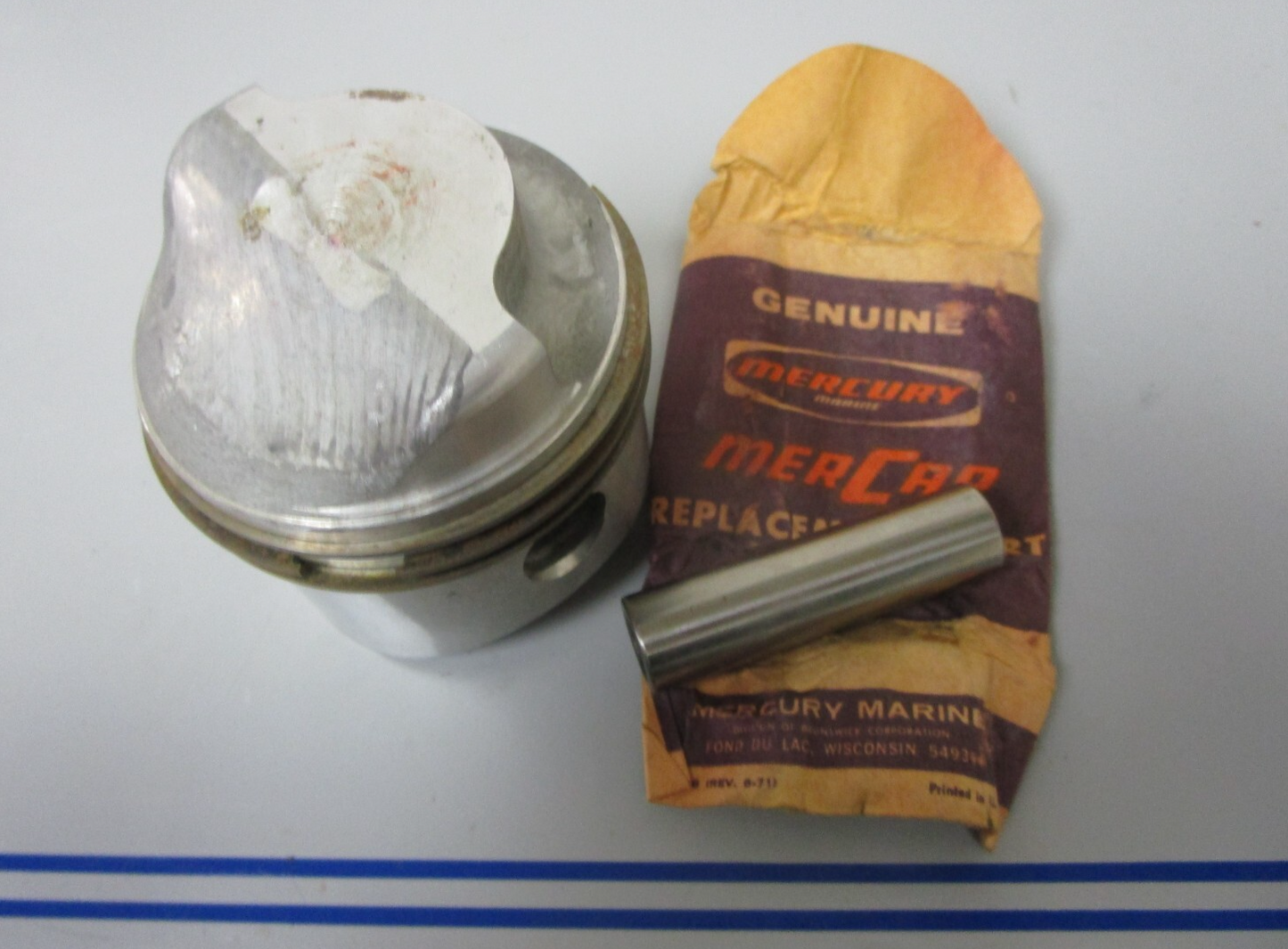 *NEW OEM* 0720 Mercury Quicksilver Piston 732-1892