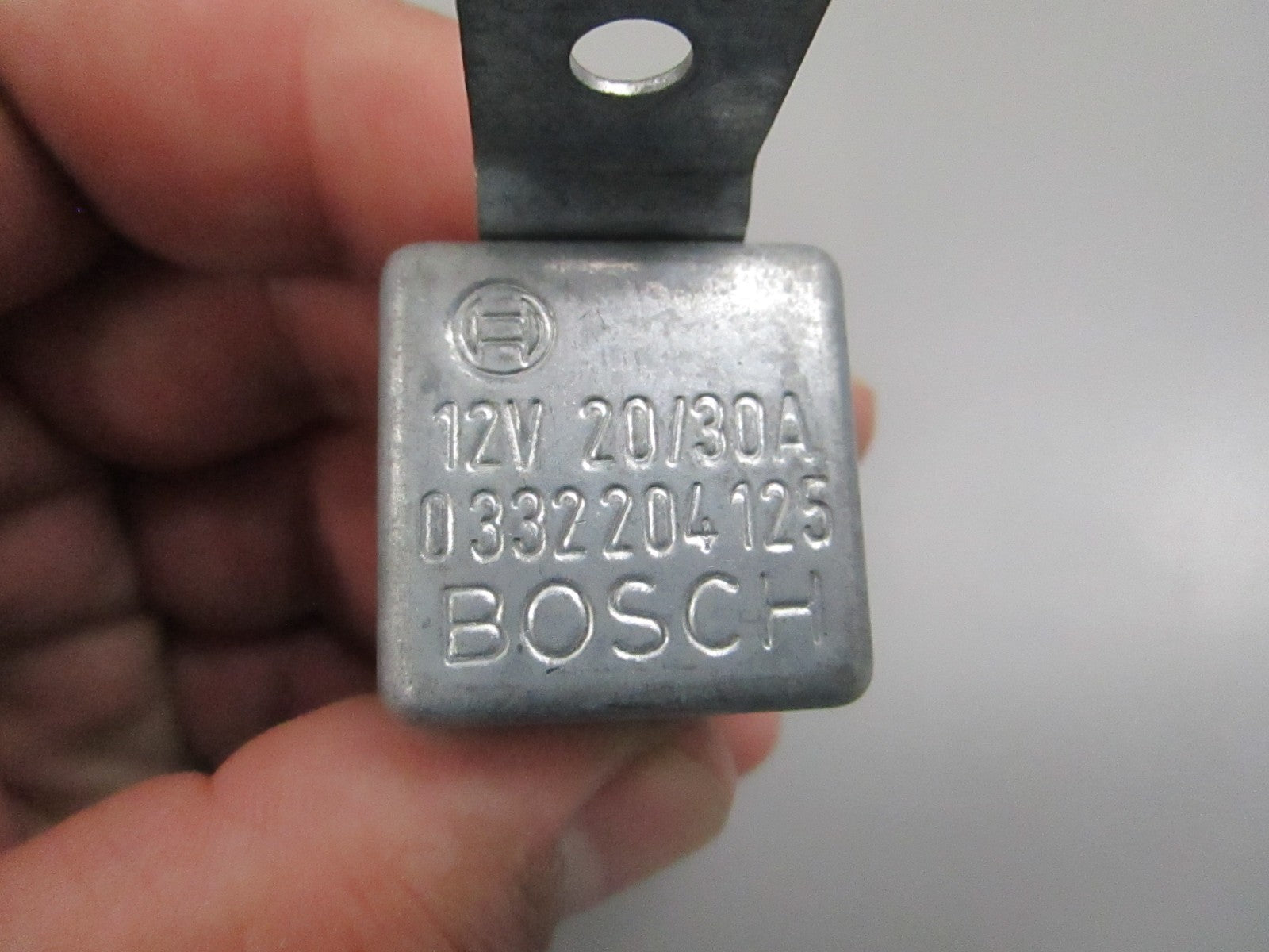 NEW OEM 876040 Volvo Penta Relay 0810