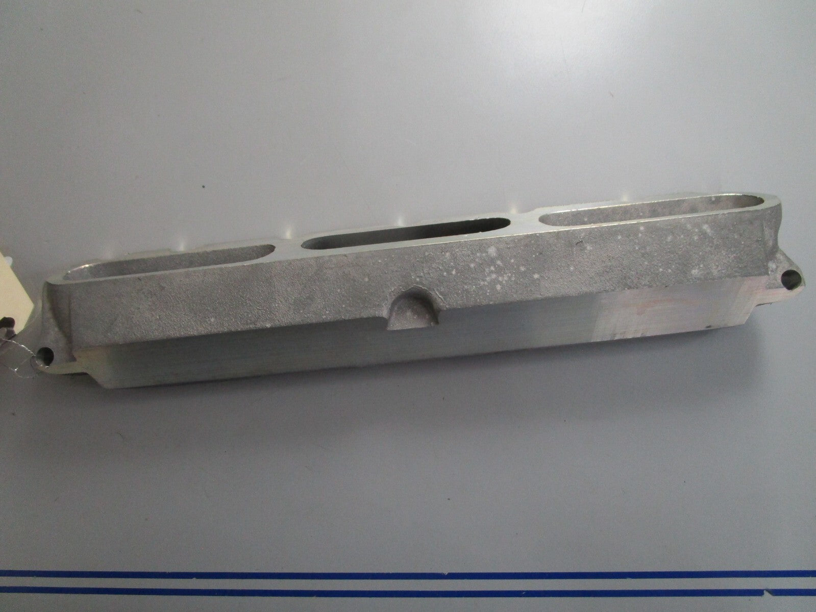 *NEW OEM* 0820 OMC Johnson Evinrude Filler Block 329775 0329775