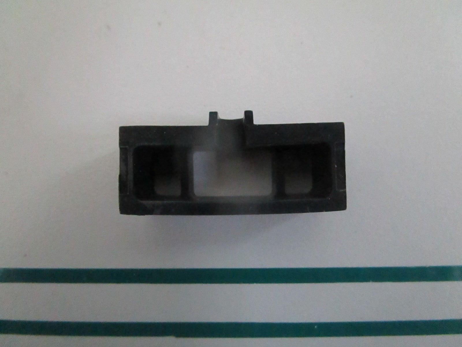 NEW OEM 335951 0335951 OMC Johnson Evinrude Anchor 0820