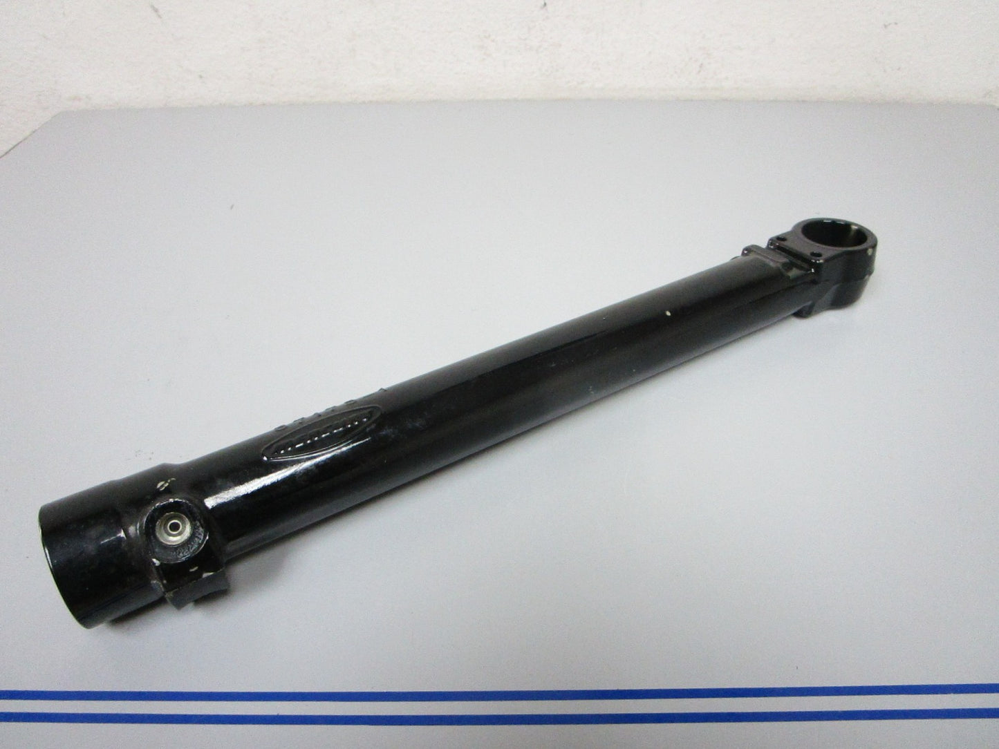 NEW OEM 87173 Mercury Trim Cylinder Outer Tube 0720
