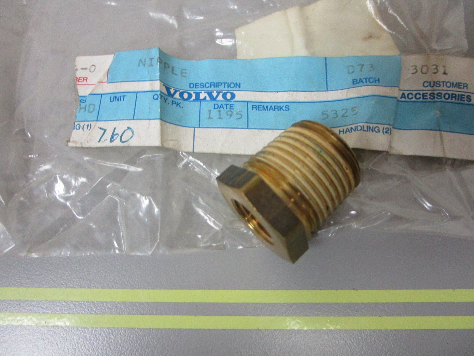 *NEW OEM* 0810 Volvo Penta Nipple 479954