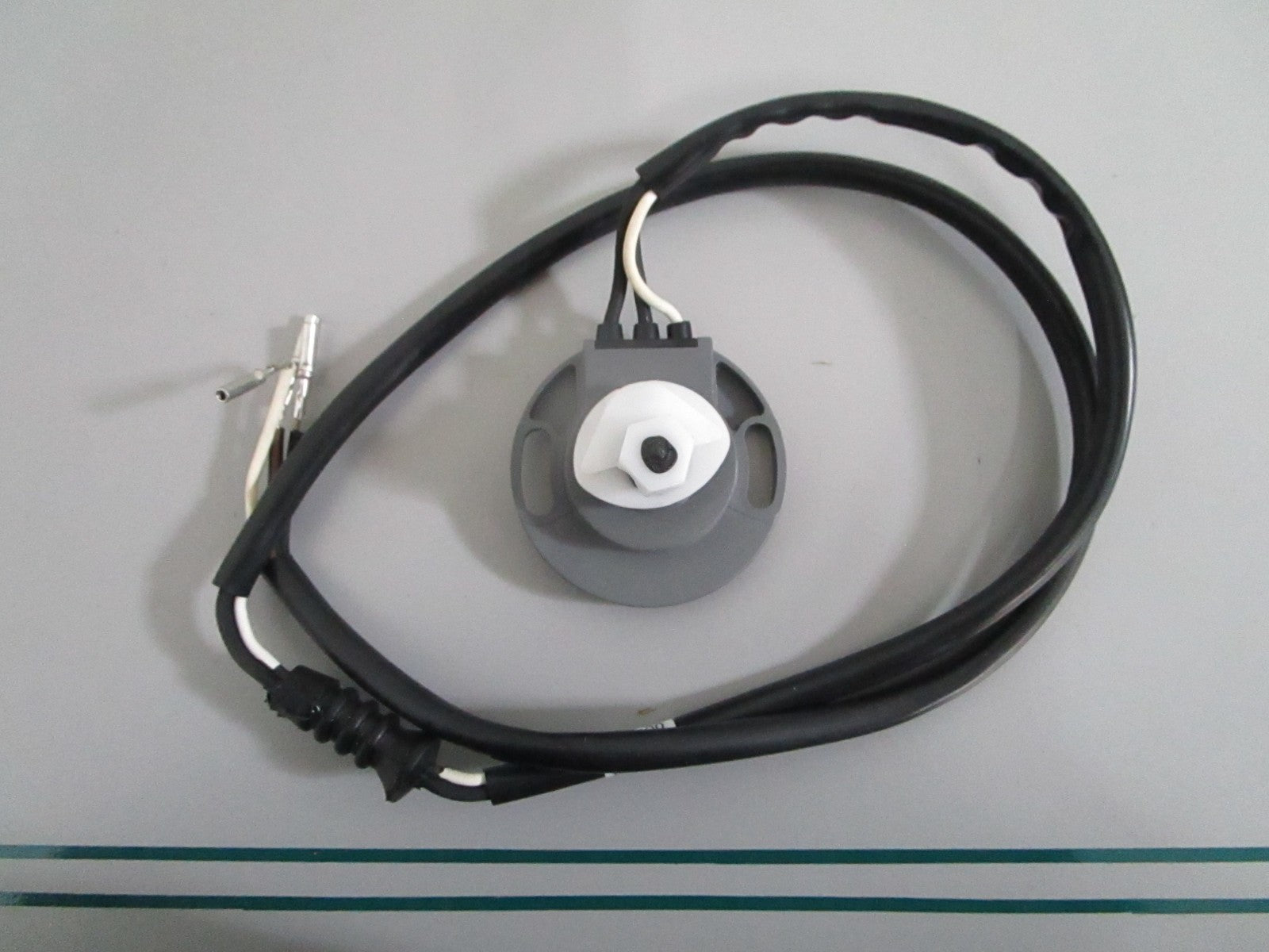 NEW OEM 3849411 Volvo Penta Trim Sender Sensor 0820
