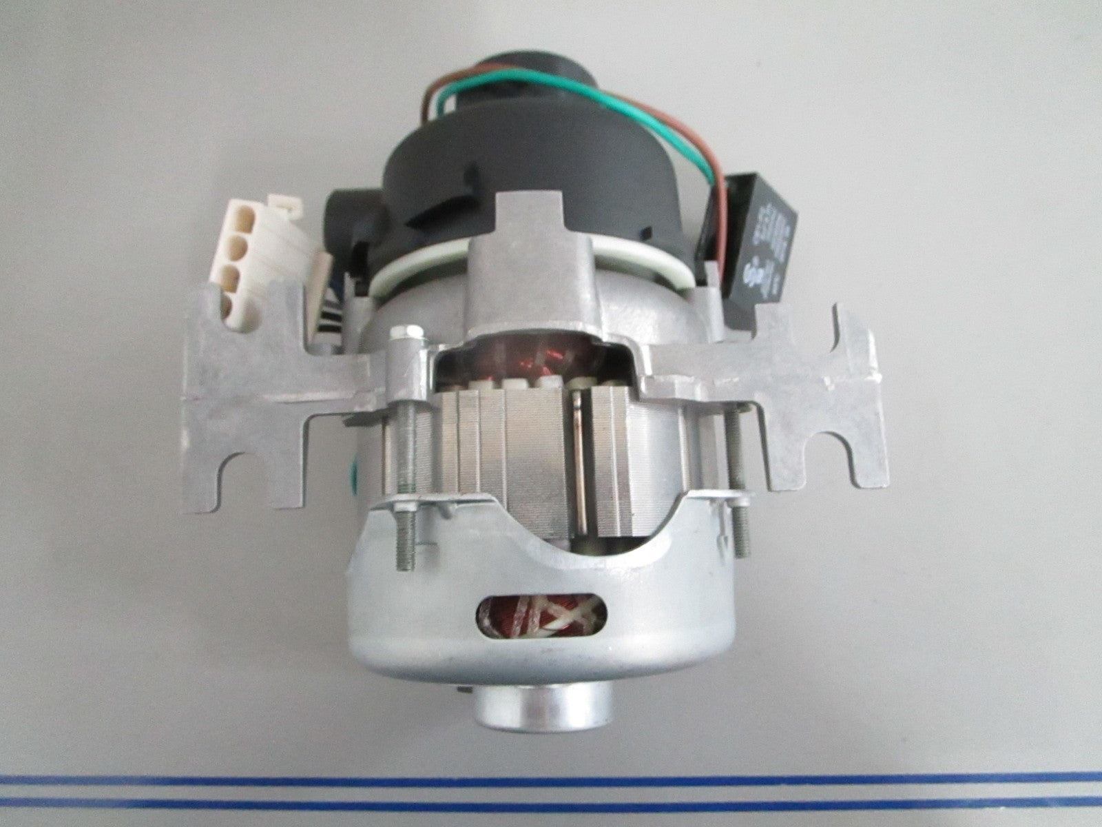 *NEW OEM* 0820 Electrolux Circulation Motor & Pump Assy 154614002