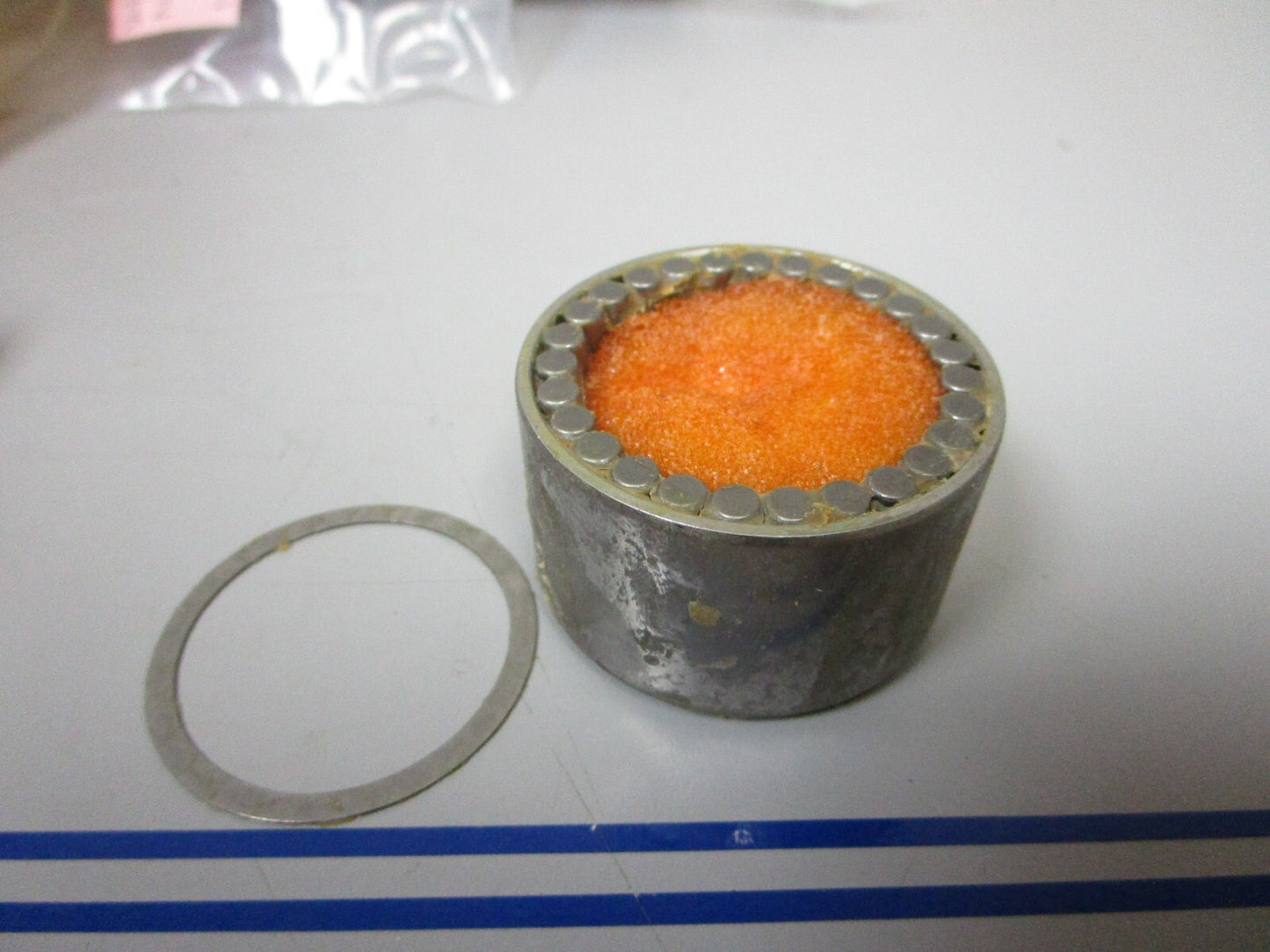 *NEW OEM* 0810 Volvo Penta Needle Bearing 183497