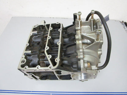 *NEW OEM* 0720 OMC Johnson Evinrude 83' 84' 85' 86' 40hp Cylinder Crankcase