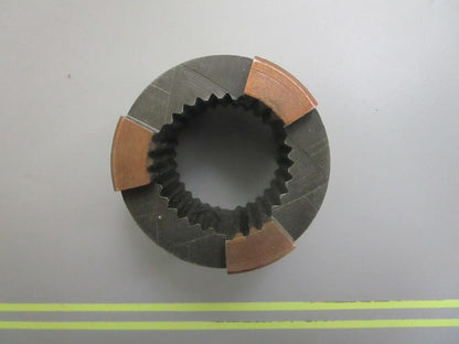 *NEW OEM* 0820 OMC Johnson Evinrude Clutch Dog Shifter 910578 0910578