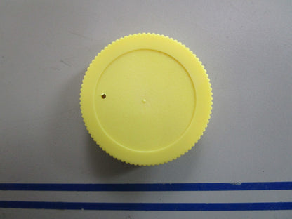 *NEW OEM* 0820 Volvo Penta Cap 3858079